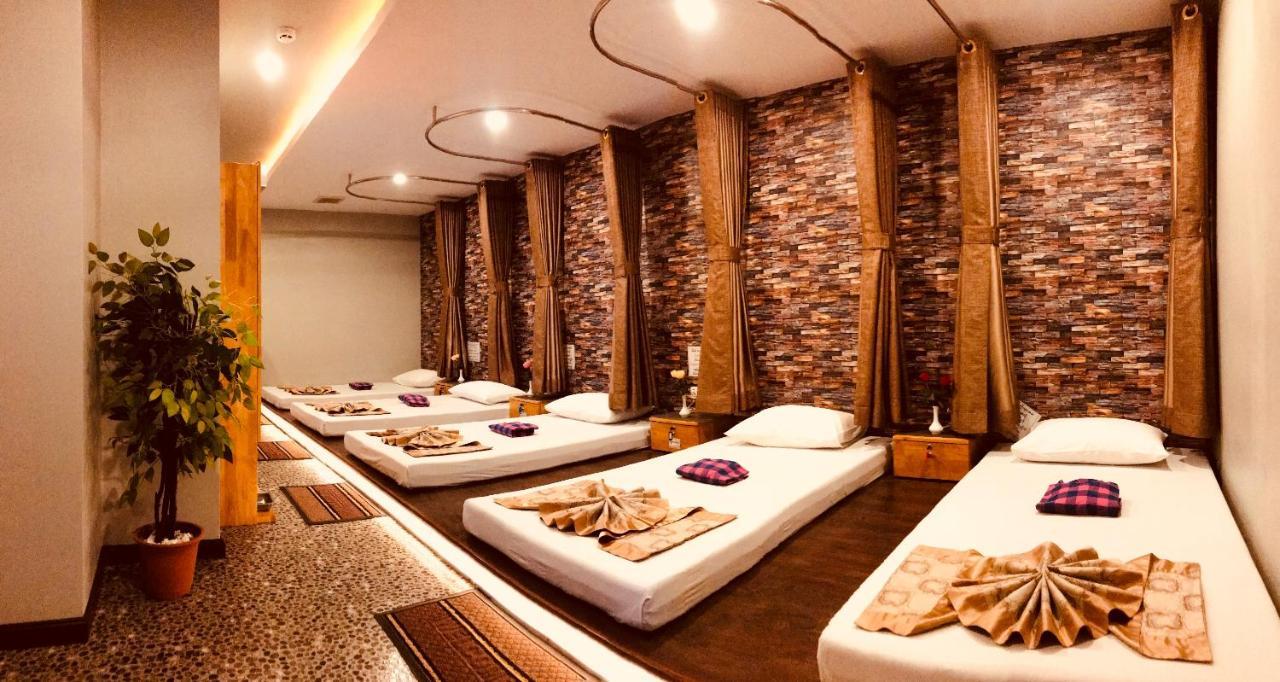 Hotel Shwe Gone Daing, Янгон Экстерьер фото