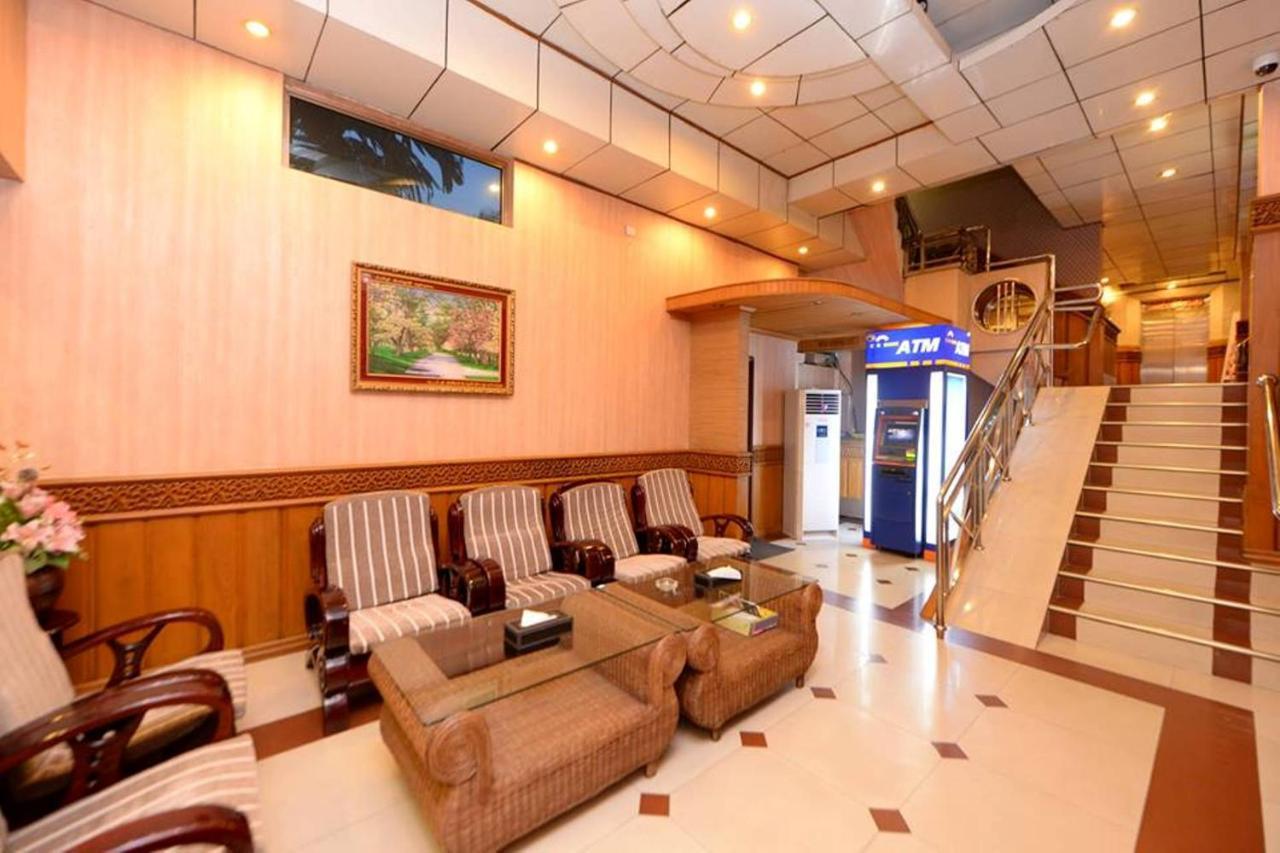 Hotel Shwe Gone Daing, Янгон Экстерьер фото