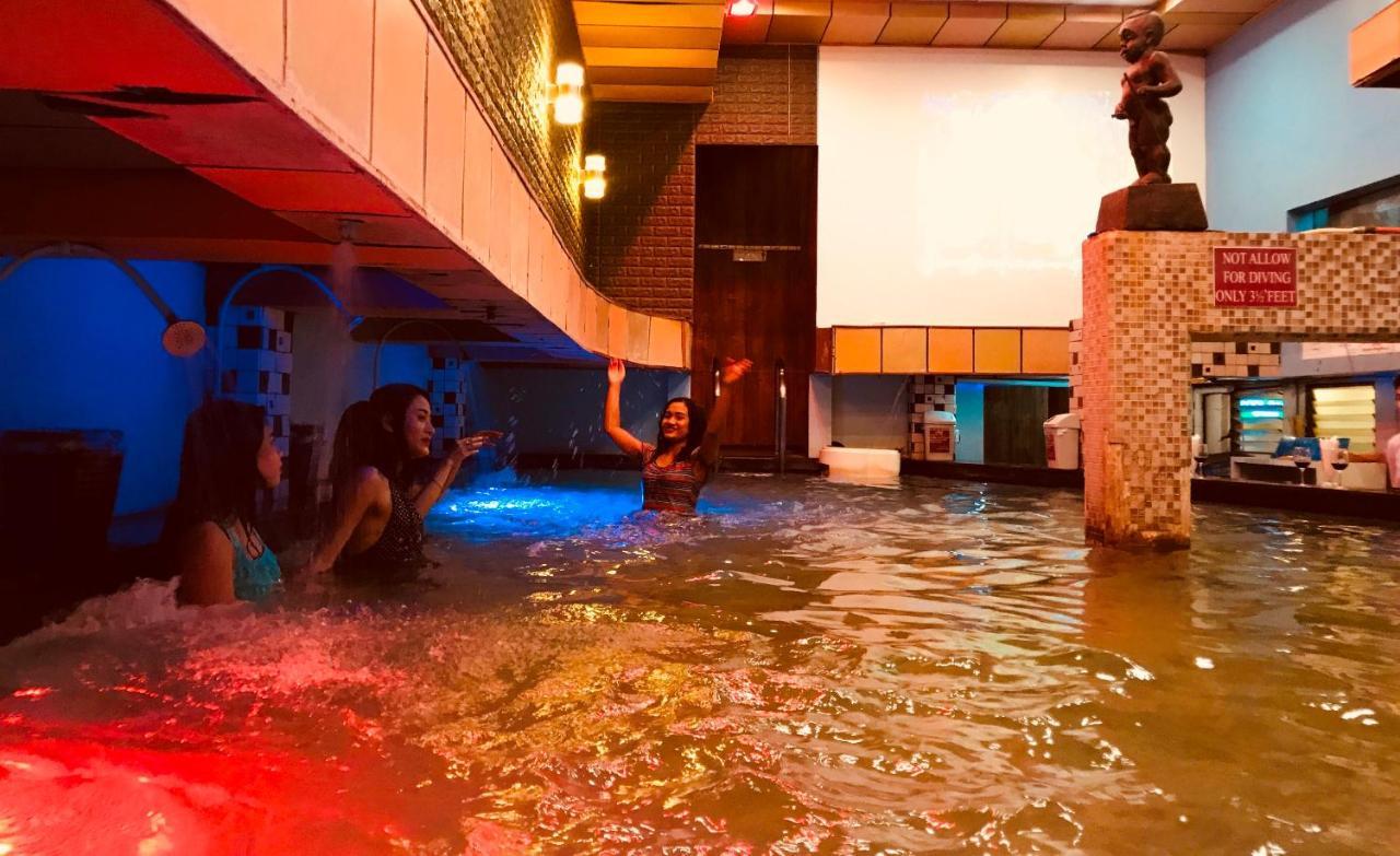 Hotel Shwe Gone Daing, Янгон Экстерьер фото