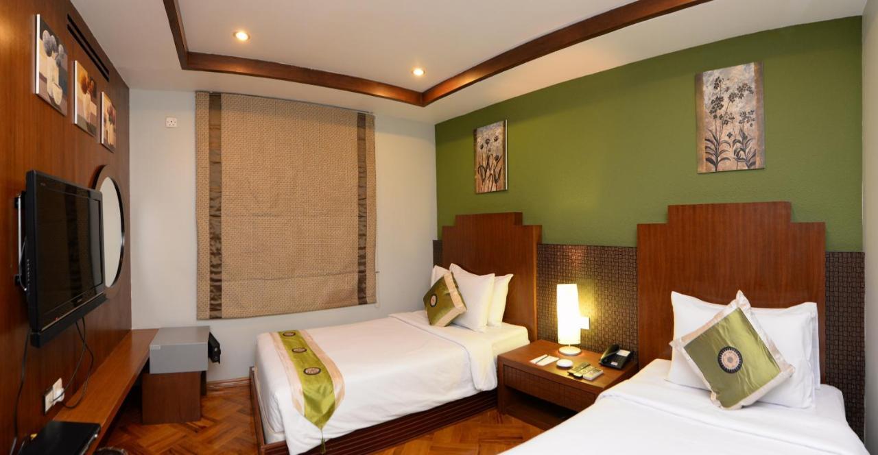 Hotel Shwe Gone Daing, Янгон Экстерьер фото