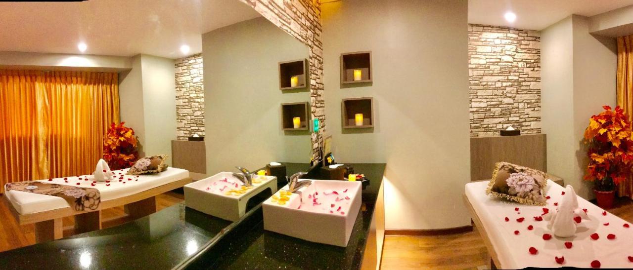 Hotel Shwe Gone Daing, Янгон Экстерьер фото