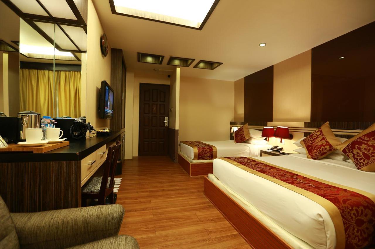 Hotel Shwe Gone Daing, Янгон Экстерьер фото